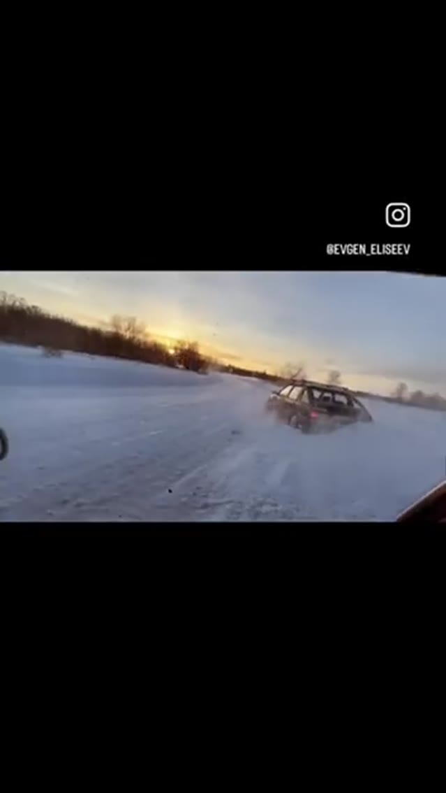 ДРИФТ НА СКОЛЬЗКОМ СПОТЕ БЕЗ ШИПОВ НА TOYOTA MARK 2 JZX81 1JZGTE