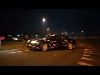 JZX100 Mark2 street drifting!