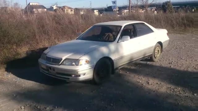Видео-тест автомобиля Toyota Mark II (JZX100, 2000г, белый)