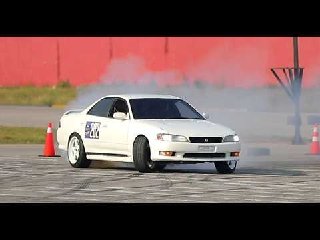 Watch Hamza Iftikhar's Mark 2 V8 Drift Beast