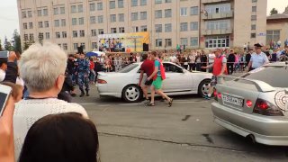 Toyota Mark 2 vs Toyota Altezza