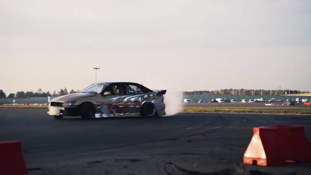 Lexus IS300 & IS200 Drift. Toyota Altezza good for drifting? SXE10, GXE10, JCE10
