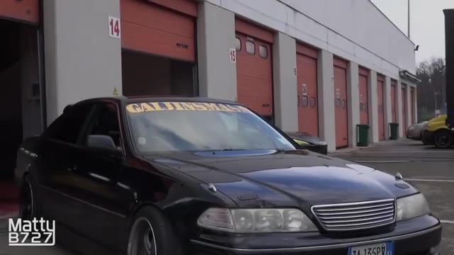 Best of 1JZ-GTE Toyota Mark II JZX100 Drifting on Track! - AMAZING Manji & LOUD Sound!