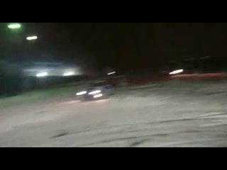 Дрифт Нелегал тойота чайзер jzx-100,марк-2