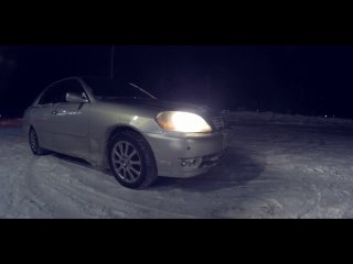 Toyota MARK 2 . Зимний уличный дрифт. Барнаул.