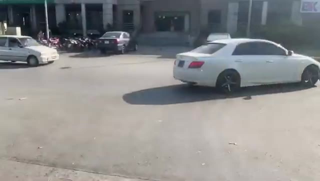 Mark X 300G Drifting