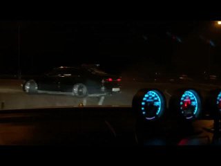 Street drift Toyota aristo jzs147 2jz gte mt ,and Toyota cresta 1jz gte mt